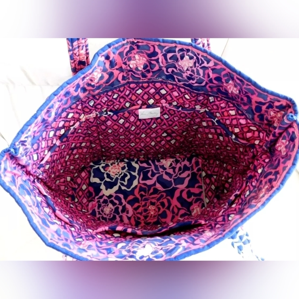 Vera Bradley Vera Tote Bag – Katalina Pink – EUC - Picture 4 of 5